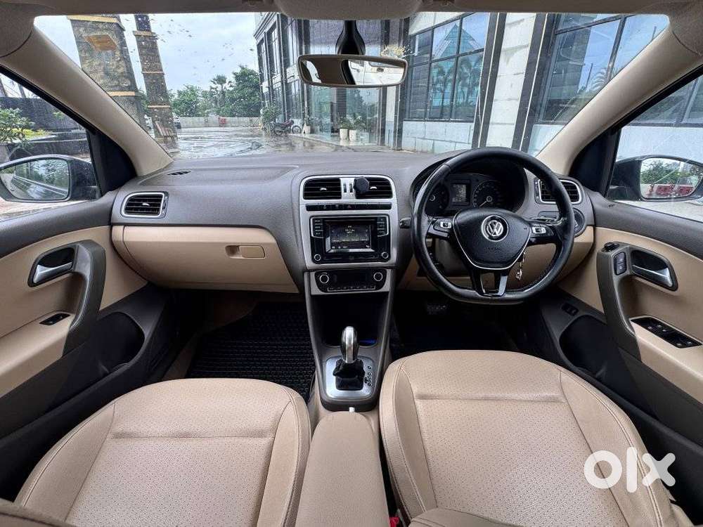Volkswagen Vento, 2017, Petrol