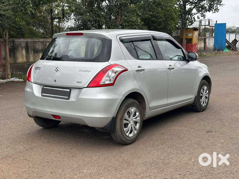 Maruti Suzuki Swift Vxi, 2016, Petrol