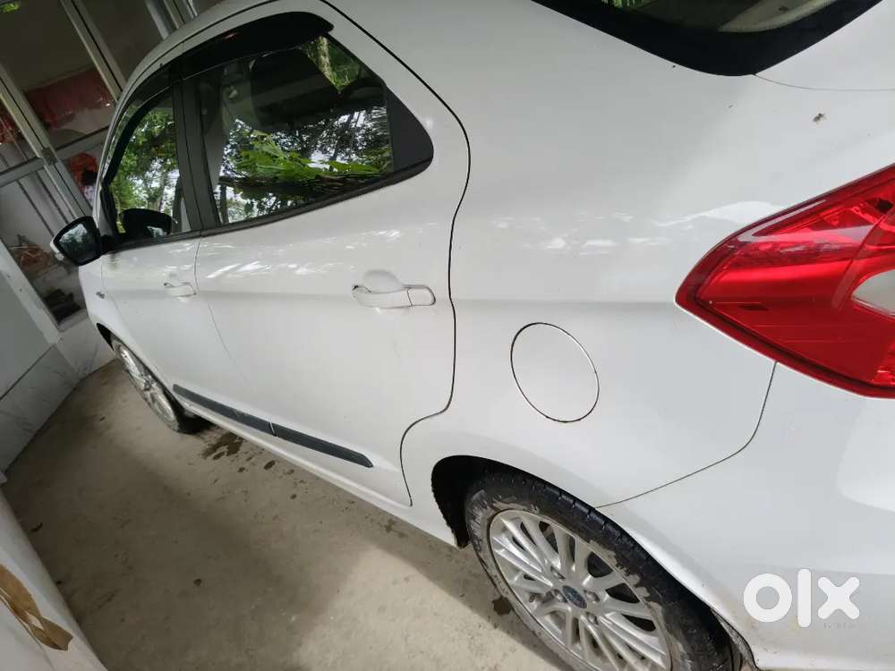 Ford Figo Aspire Titanium  2019 Petrol Well Maintained
