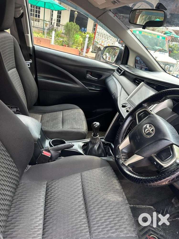 Toyota Innova Crysta 2016 Diesel 116500 Km Driven