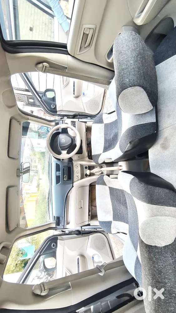Maruti Suzuki Swift Dzire 2012