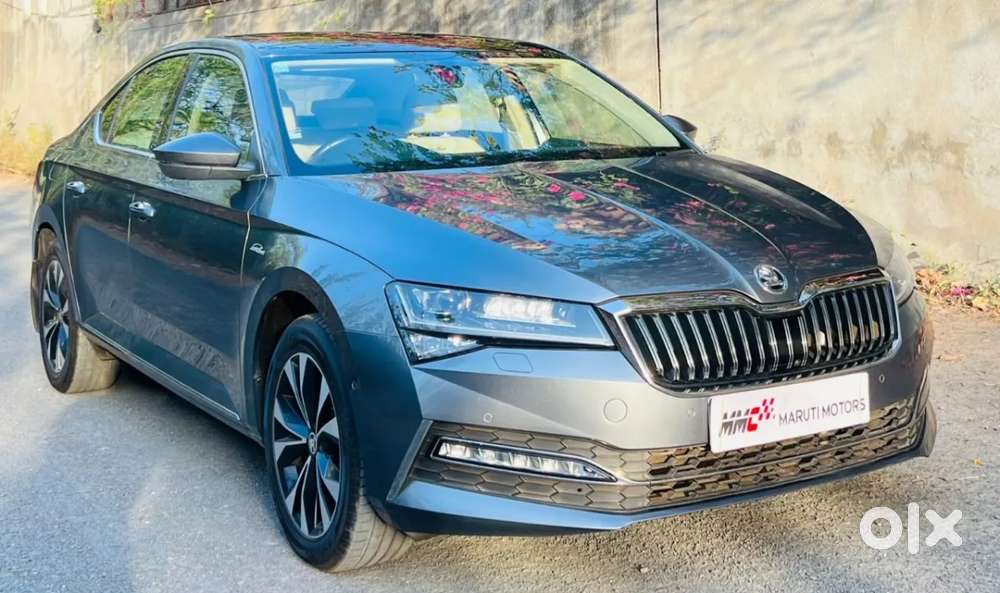 Skoda Superb 2.0 L&k Tsi At, 2022, Petrol