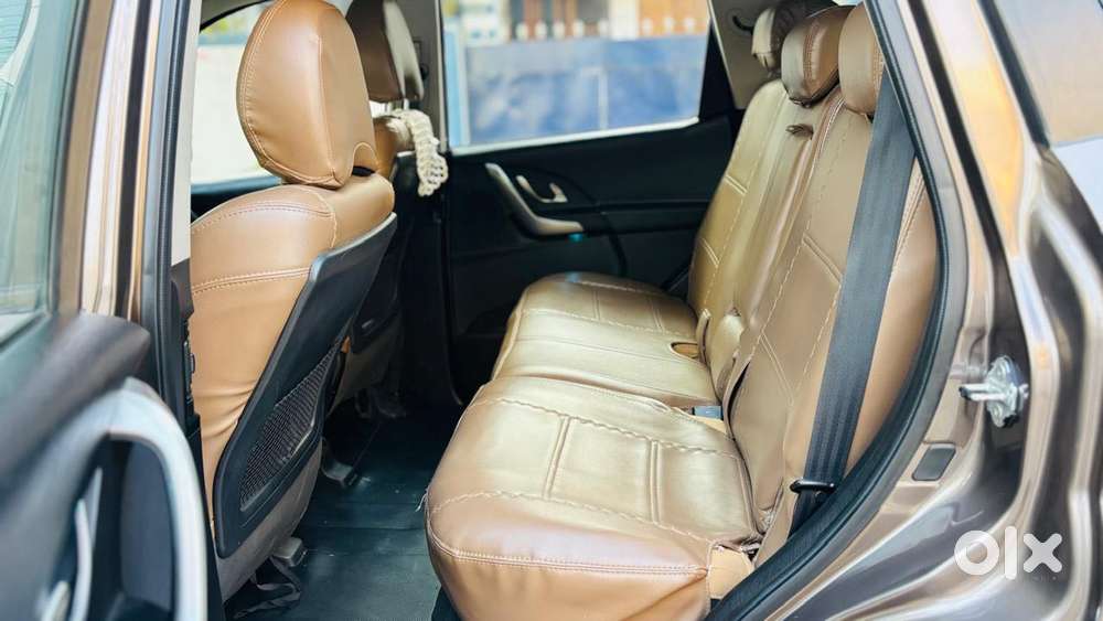 Mahindra Xuv500 W9, 2019, Diesel