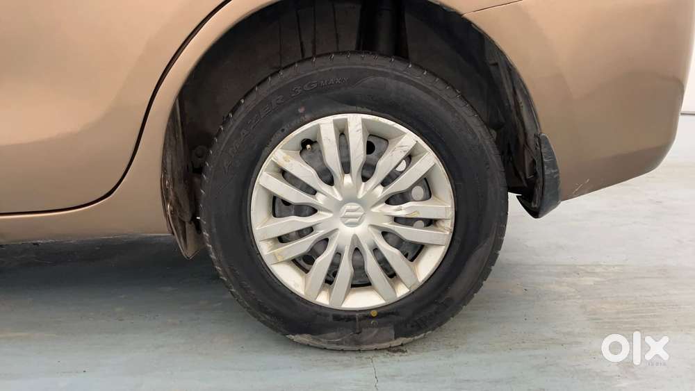 Maruti Suzuki Dzire 1.2 Vxi Amt, 2018, Petrol