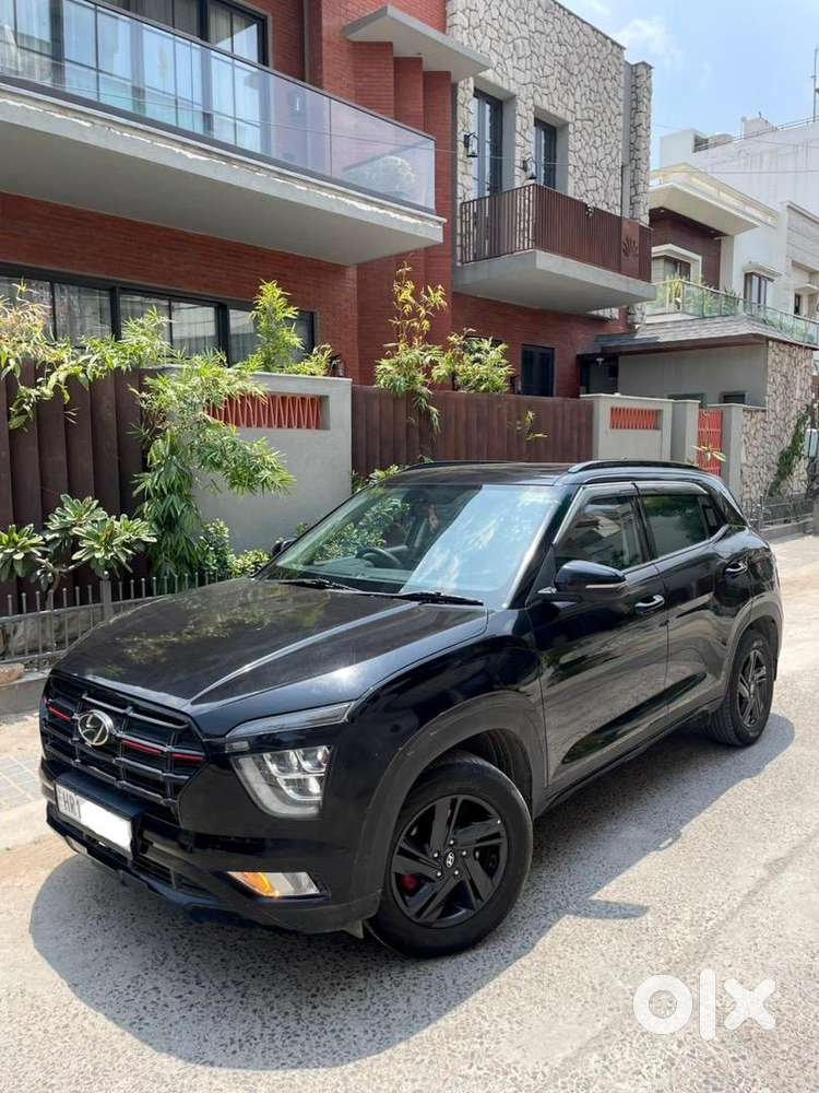 Hyundai Creta Petrol Sunroof 8/2023 S+ Knight Edition
