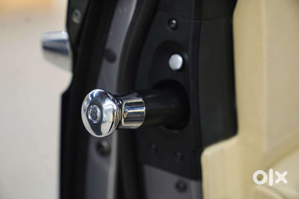 Rolls-royce Ghost Standard, 2012, Petrol