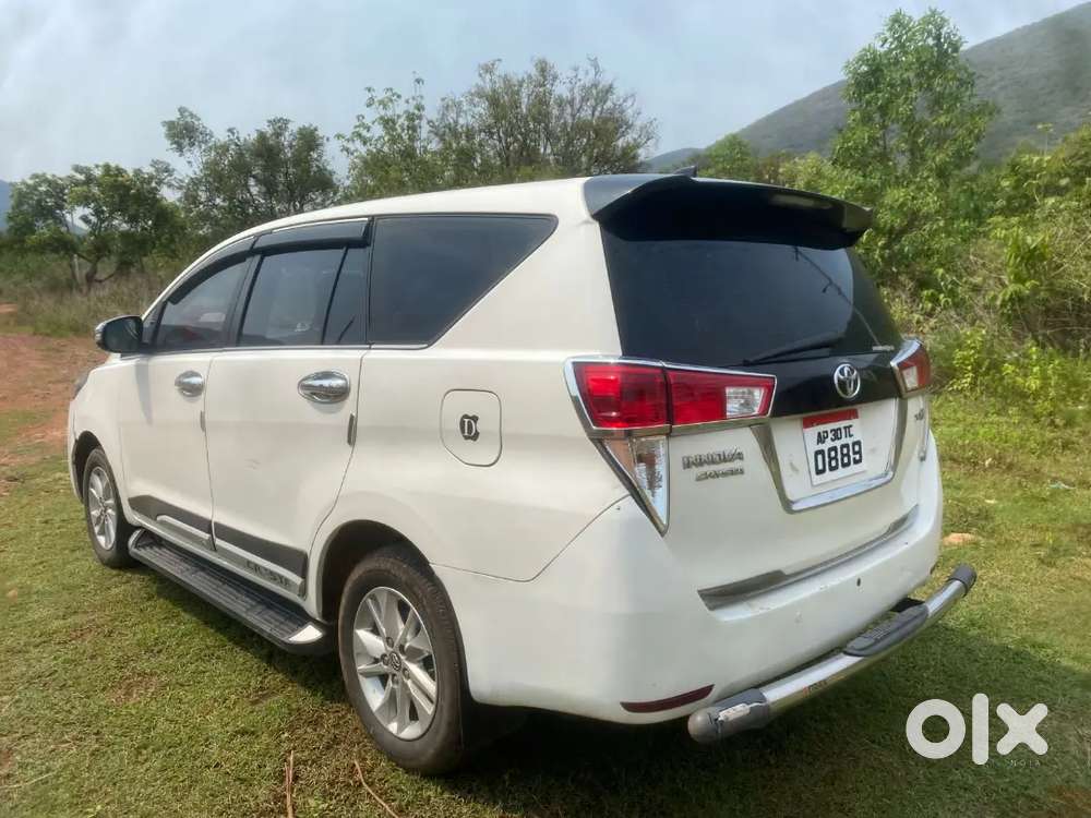 Toyota Innova Crysta 2018