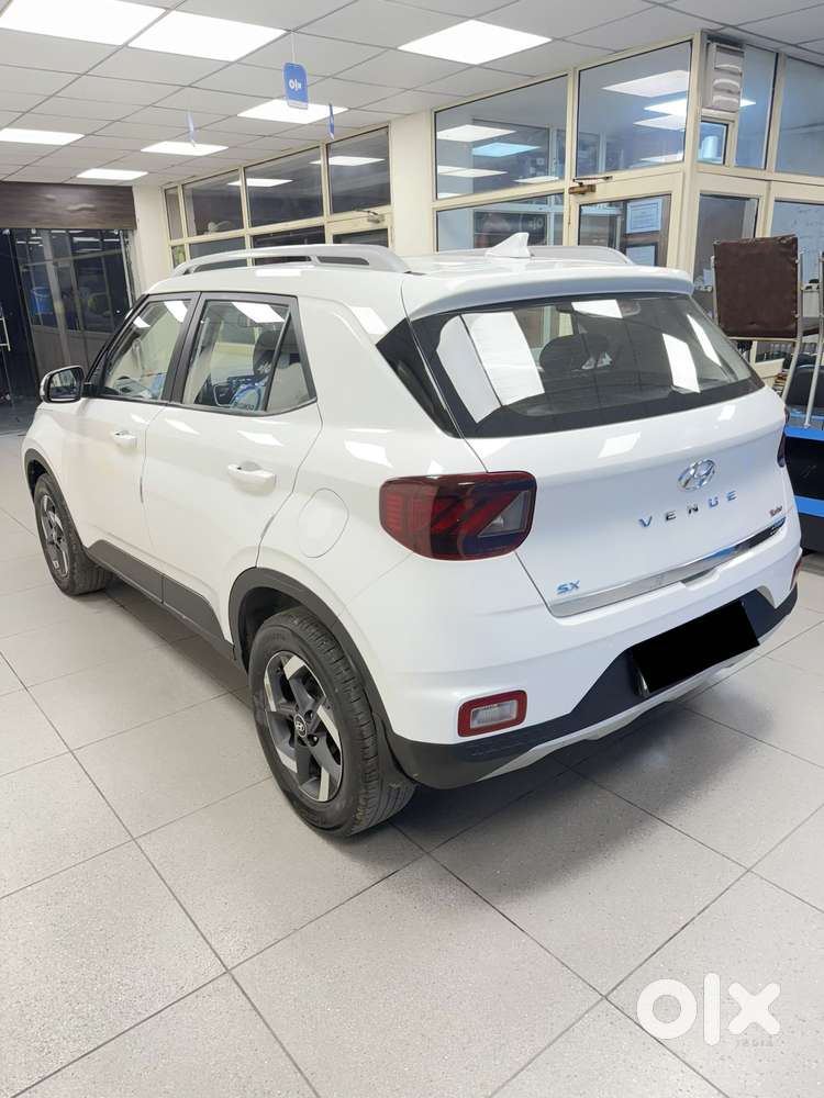 Hyundai Venue 1.0 Sx (o) Turbo Imt, 2020, Petrol