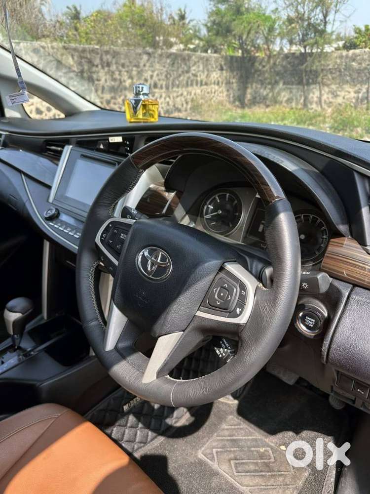 Toyota Innova Crysta 2.8z Automatic, 2018, Diesel
