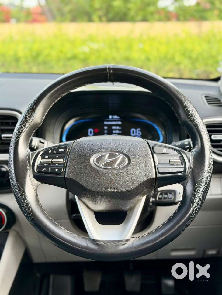 Hyundai Venue, 2022, Petrol