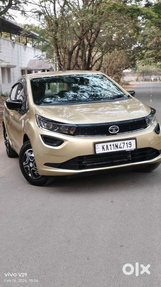 Tata Altroz 1.2 Xe, 2020, Petrol