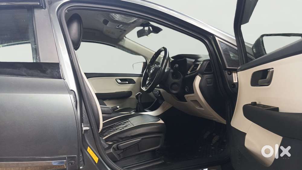 Tata Altroz 1.2 Xz Plus I-turbo, 2022, Petrol