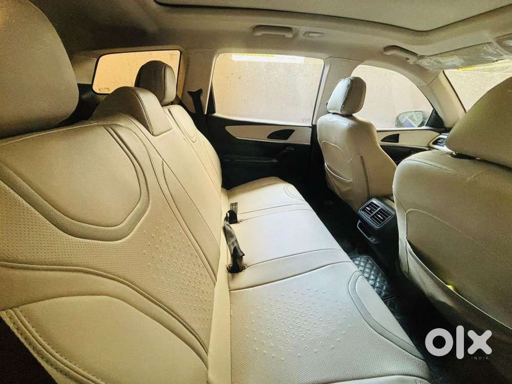 Mahindra Xuv700 Diesel Well Maintained