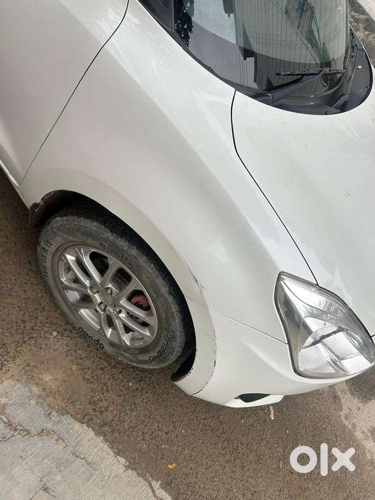 Maruti Suzuki Swift 2023 Petrol Well Maintained