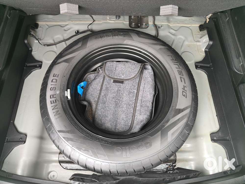 Hyundai Creta Sx Petrol Mt, 2023, Petrol