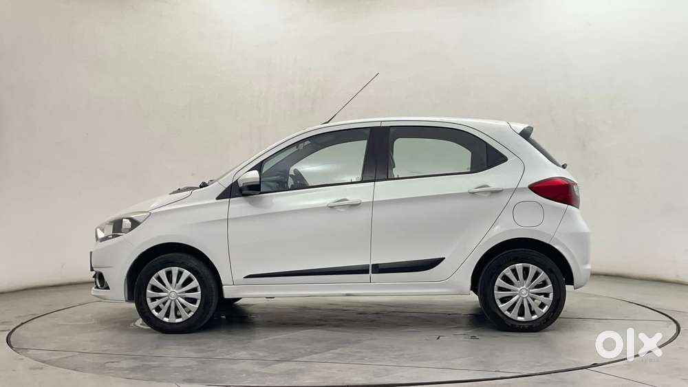 Tata Tiago Xz, 2019, Petrol