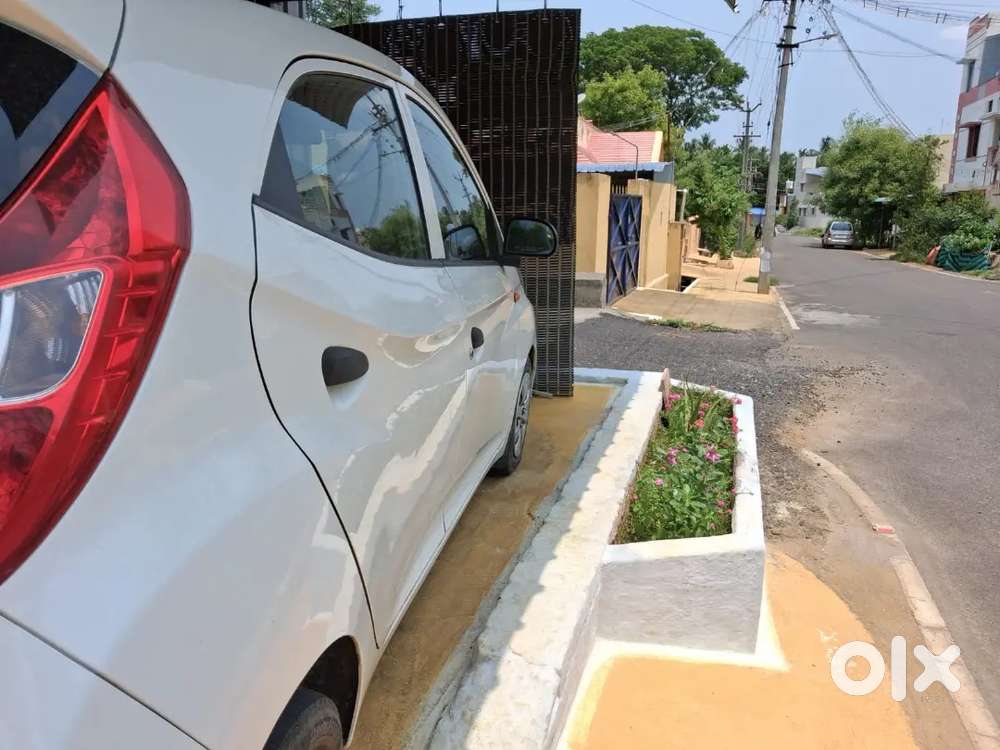 Hyundai Eon 2012