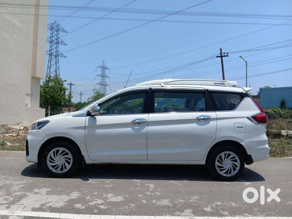 Maruti Suzuki Ertiga 2022-2023 Vxi Cng, 2022, Cng & Hybrids