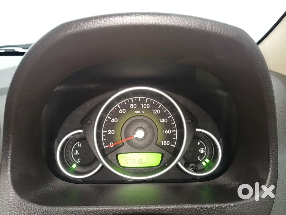 Hyundai Eon Magna +, 2015, Petrol