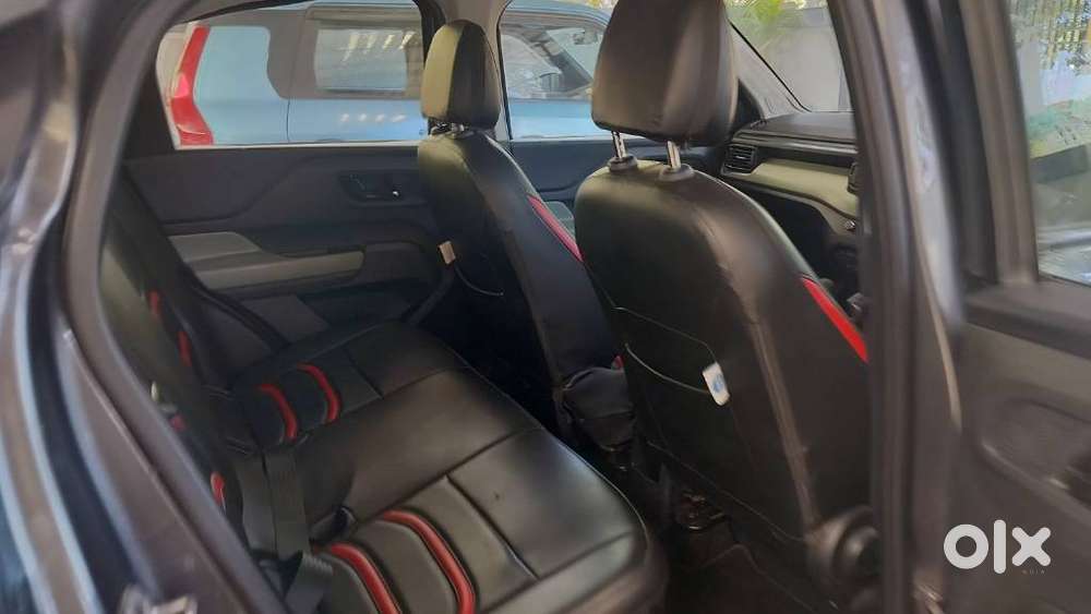 Tata Punch Adventure Amt, 2022, Petrol