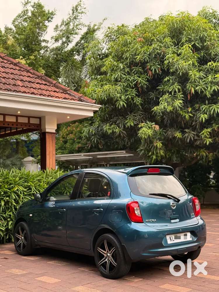 2017 Model Nissan Micra Xv Automatic Petrol Single Owner