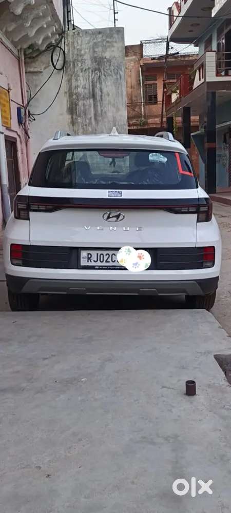 Hyundai Venue 1.2 S 2025 Petrol Manual