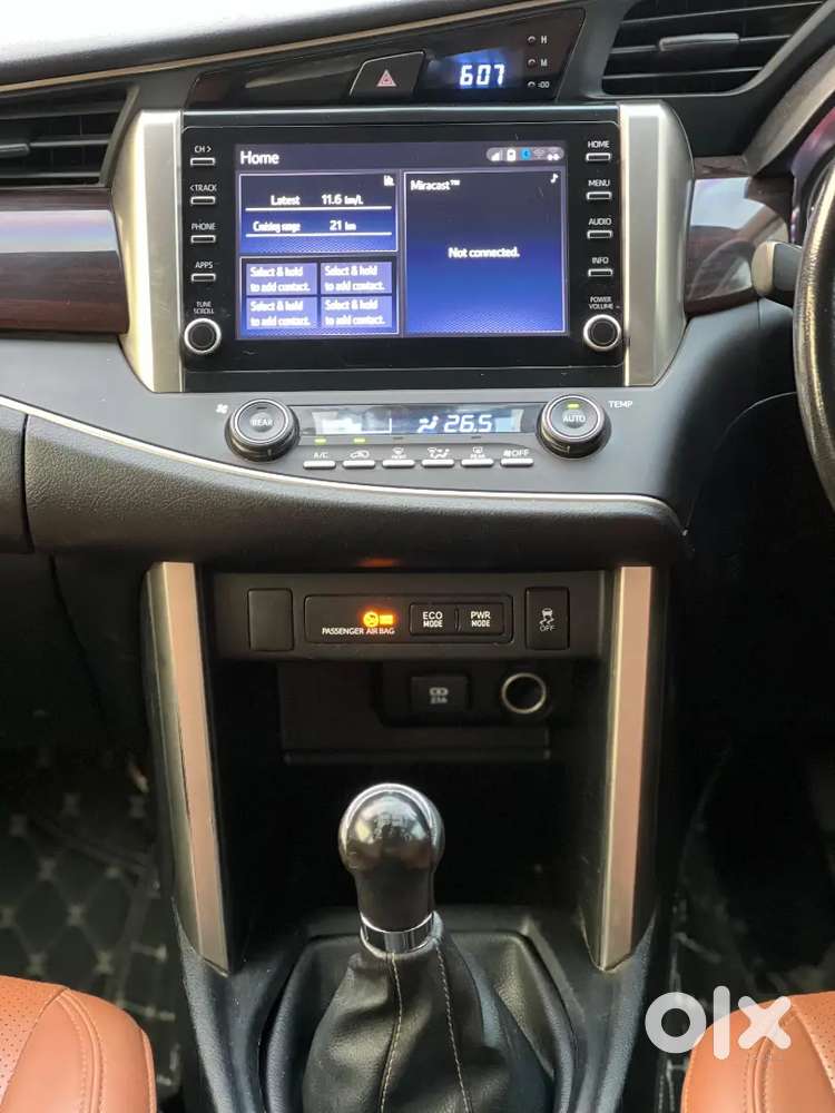 Toyota Innova Crysta 2021 Diesel 148000 Km Driven