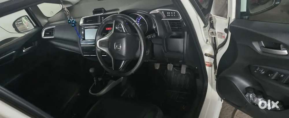Honda Jazz Vx Petrol 2015
