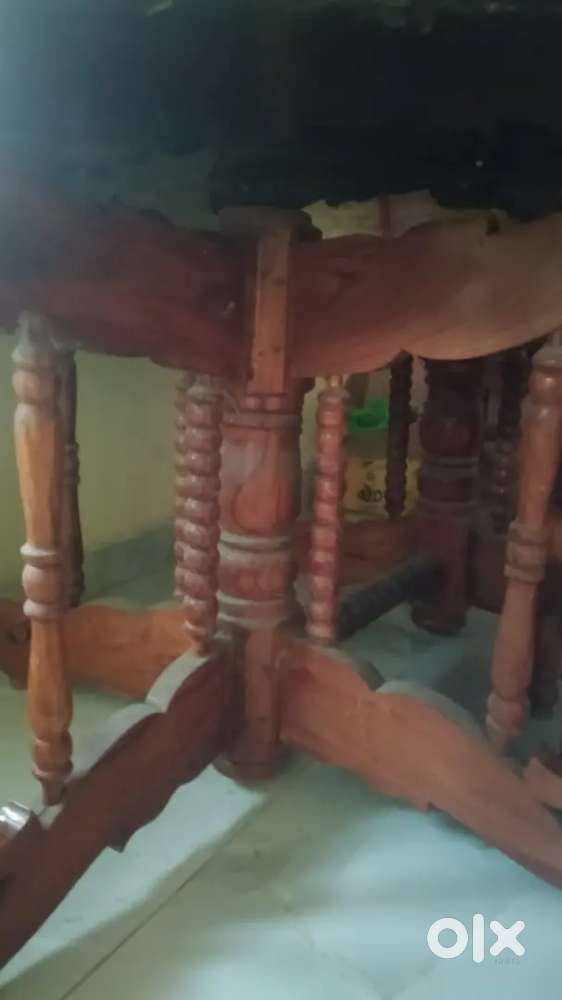 Driving table