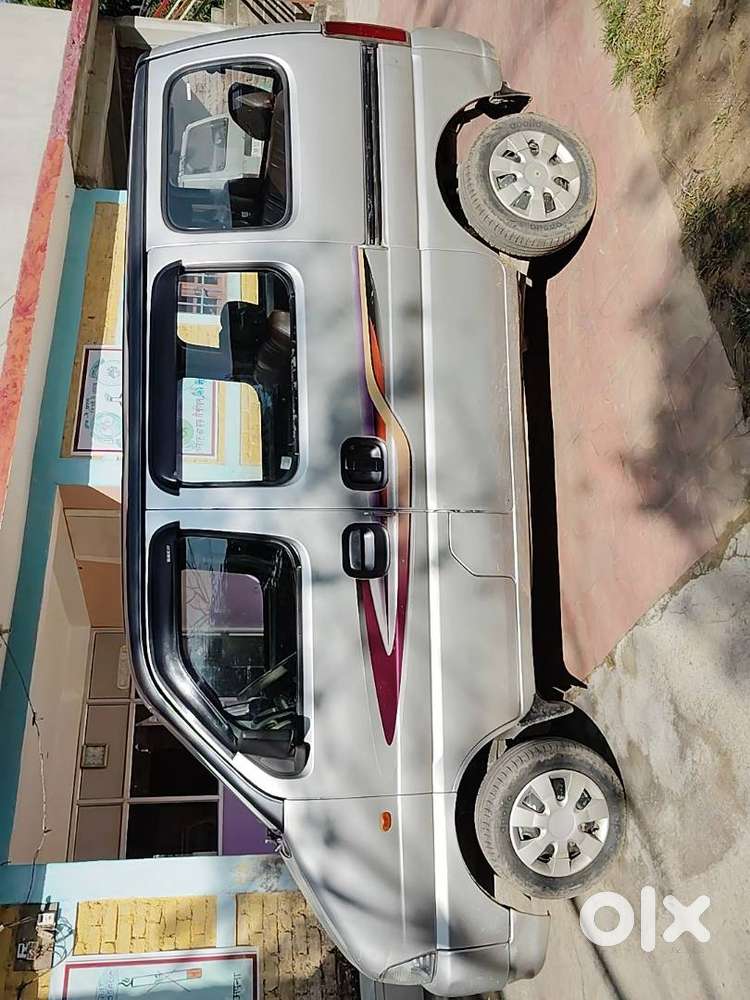 Maruti Suzuki Eeco 2011
