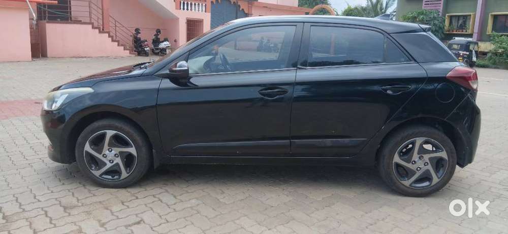 Hyundai I20 Sportz 1.4 Crdi 6 Speed Bs-iv, 2015, Diesel