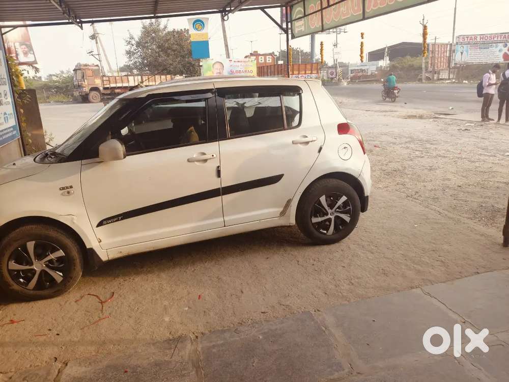 Maruti Suzuki Swift 2009 Diesel 159000 Km Driven