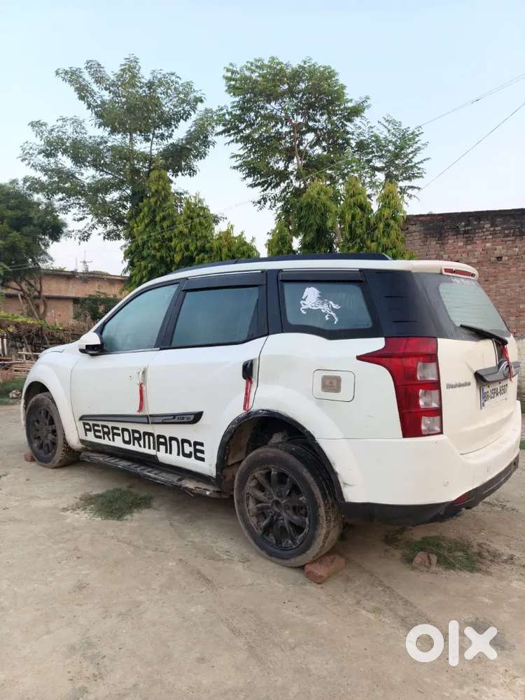 Mahindra Xuv500 2017 Diesel Manual 3rd Owner