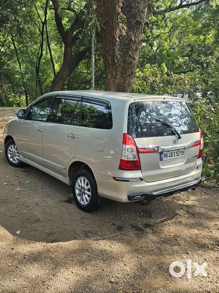 Toyota Innova 2013 Diesel 185000 Km Driven