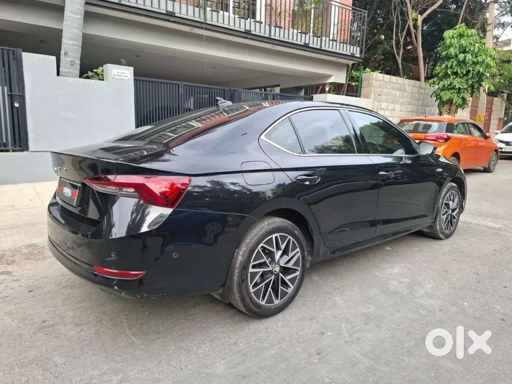 Skoda Octavia 2.0 L K Tsi At, 2022, Petrol