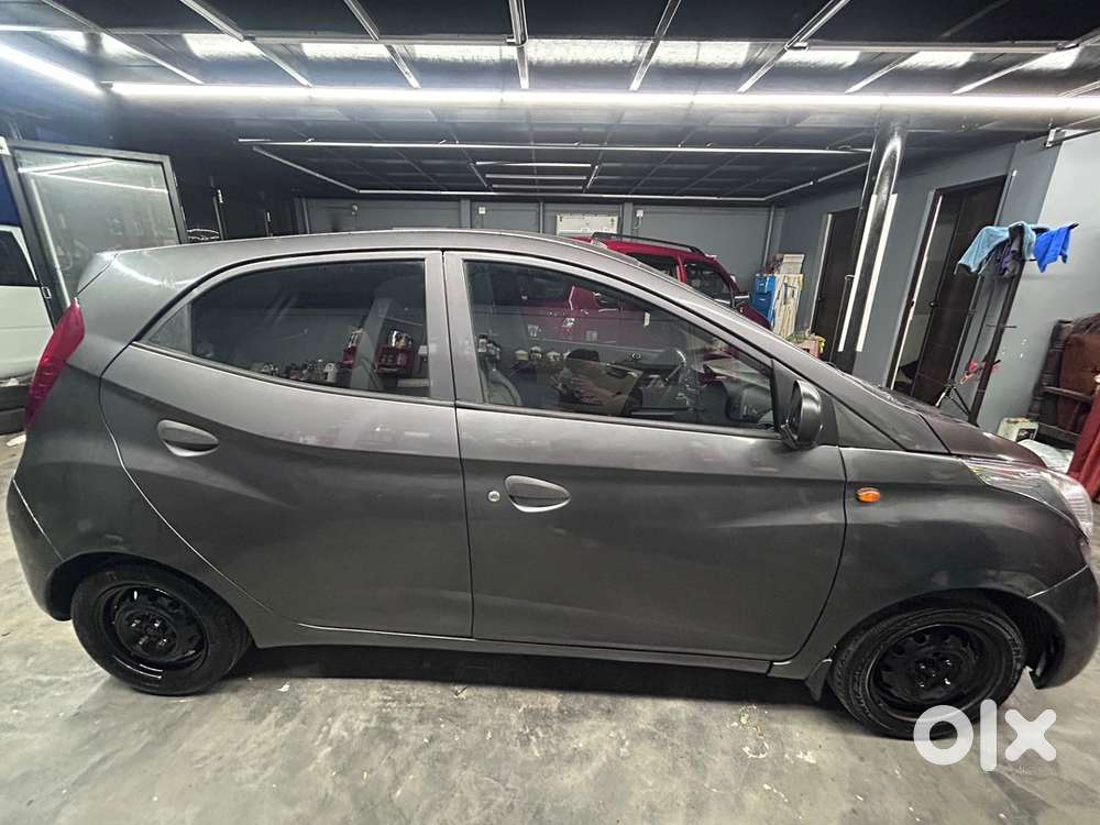 Hyundai Eon Petrol Well Maintained