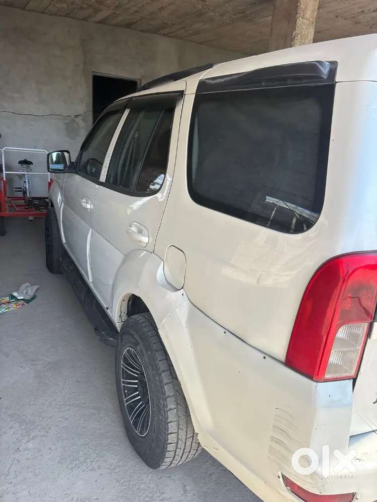 Tata Safari Storme 2012 Diesel