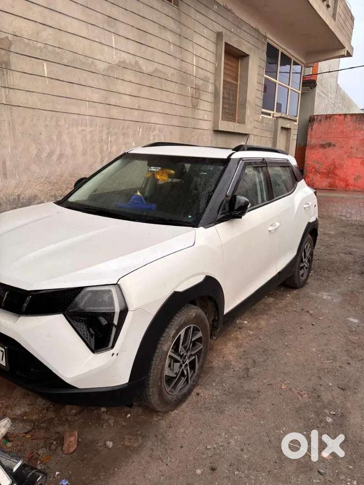 Mahindra Xuv 3xo 2016