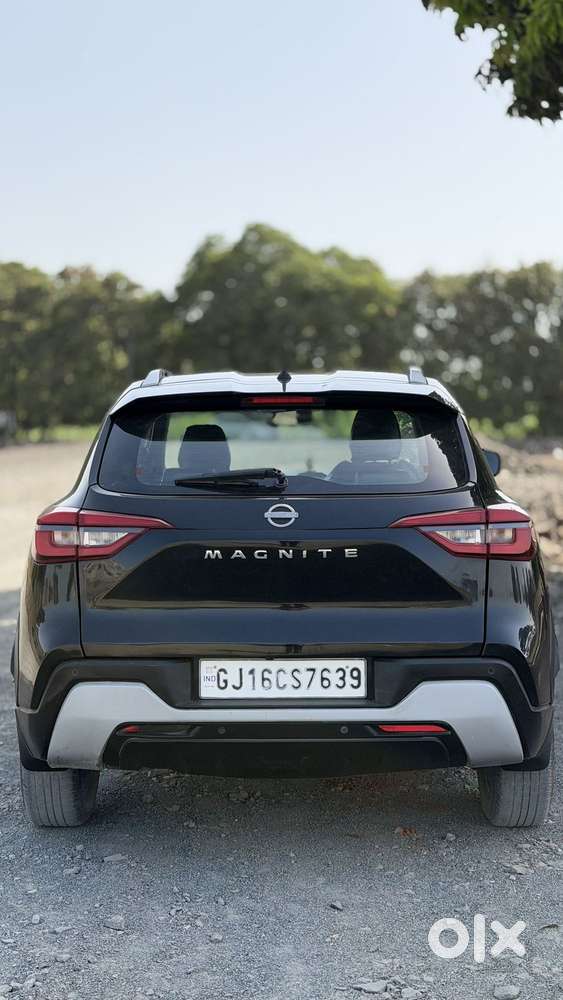 Nissan Magnite 1.0 Xv Premium, 2021, Petrol