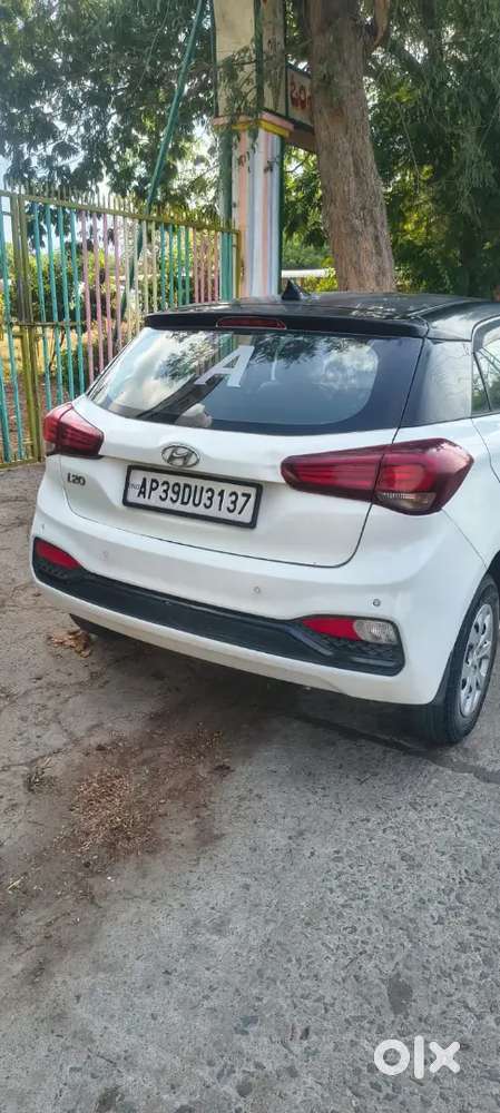 Hyundai Elite I20 2019 Petrol 78000 Km Driven
