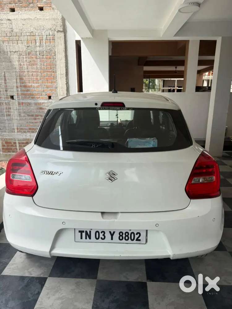 Maruti Swift Amt 2018 (cng)
