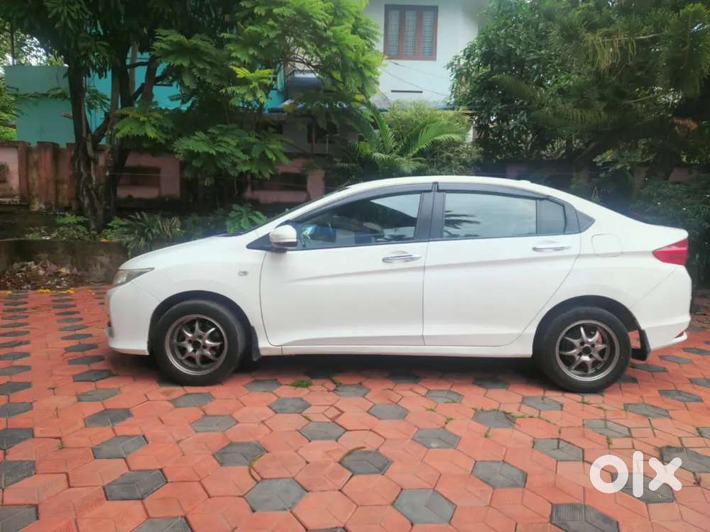 Honda City 2015 Diesel Well Maintained