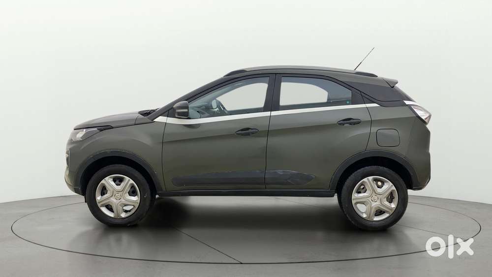 Tata Nexon 1.5 Revotorq Xma Amt (s), 2020, Petrol
