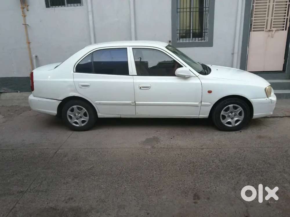 Hyundai Accent Hatchback 2010