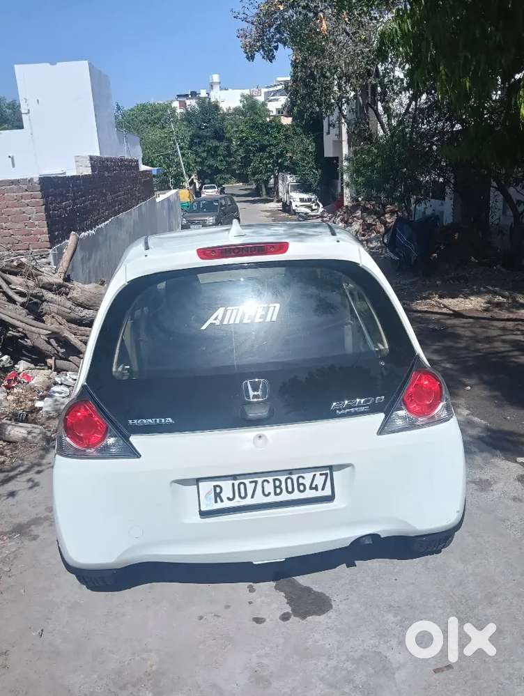 Honda Brio Welcondition Charon Power Window Power Steering Chilled