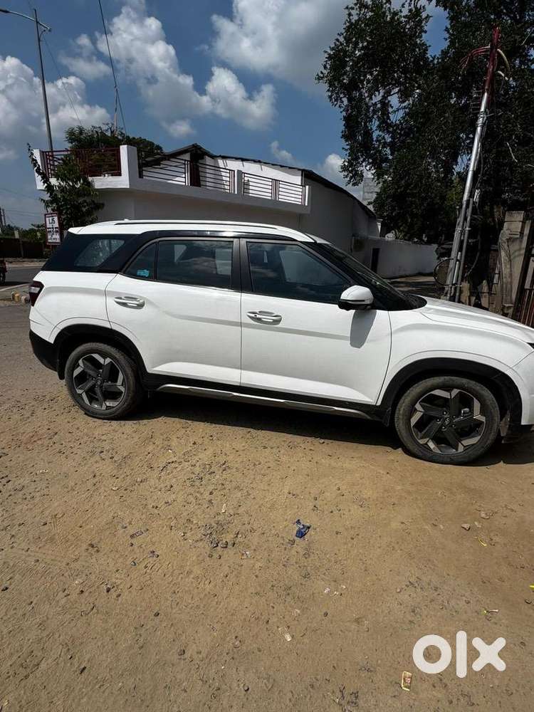 Hyundai Alcazar 2021 Diesel Well Maintained