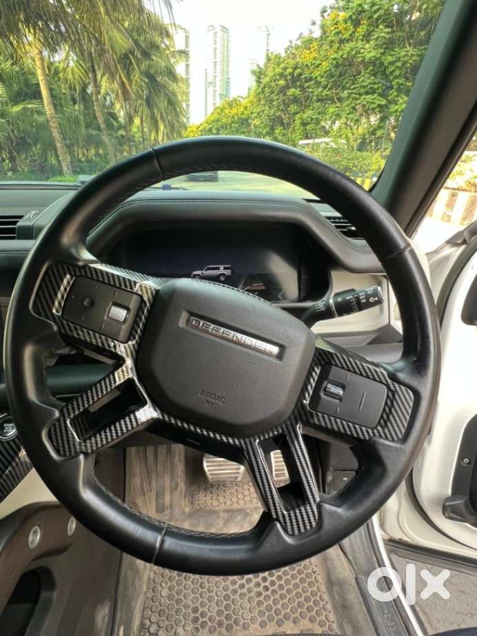 Land Rover Defender 3.0 L 130 Hse, 2023, Petrol
