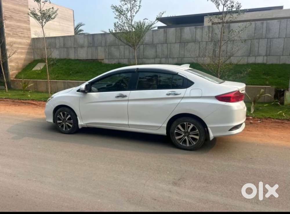 Honda City V Mt 2018 Top End Model