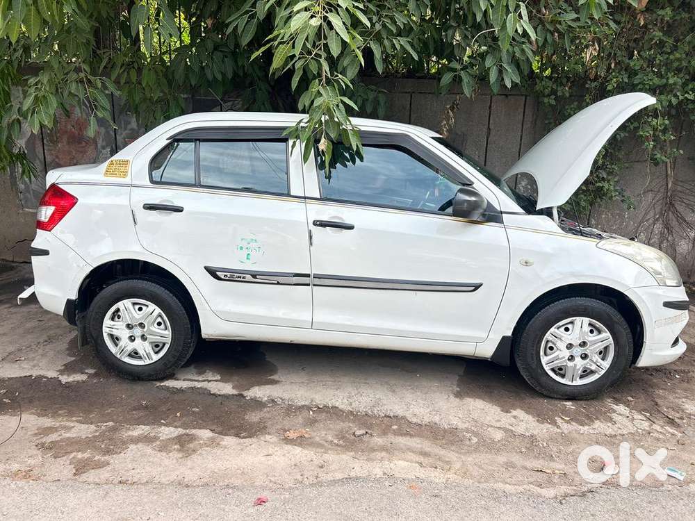 Maruti Suzuki Dzire Cng & Hybrids 118000 Km Driven