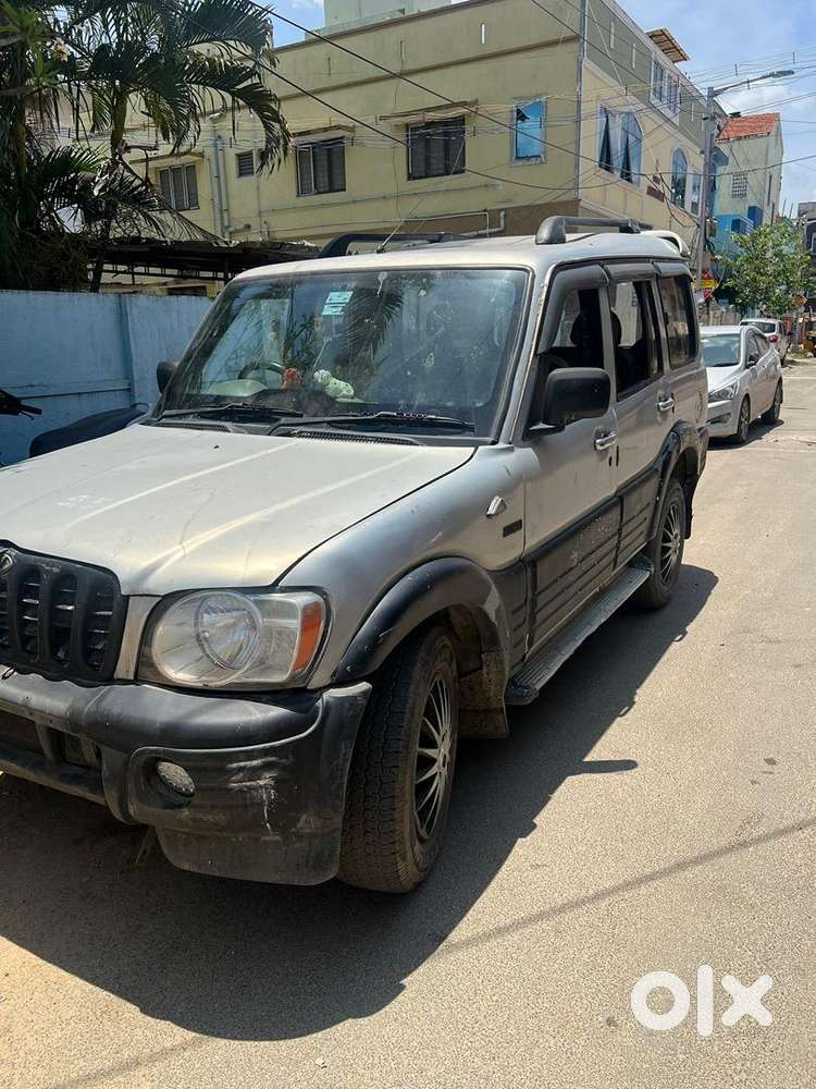 Mahindra Scorpio 2003